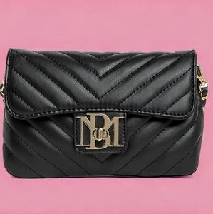NWT Badgley Mischka Black Quilted Crossbody Turn-Lock Purse